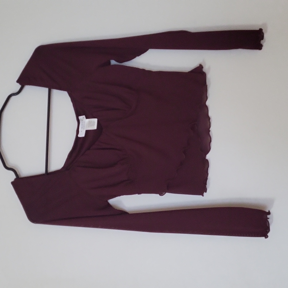 Kirious Los Angeles Darkish Purple Top XS